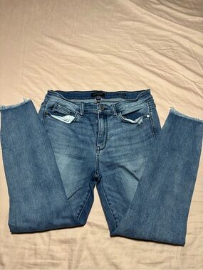 Judy Blue Medium Wash Ankle Crop Jeans